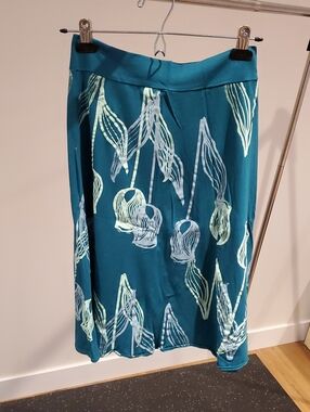 Lilikoi - Midi Skirt With Tulip Print